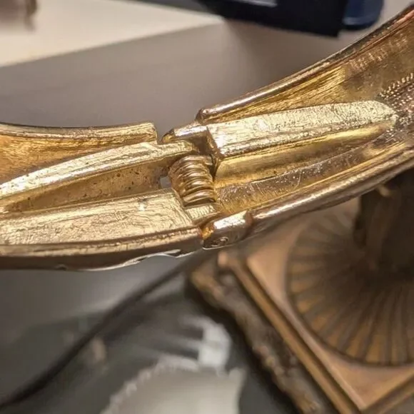 Vintage 80s Red Glass Panel Gold Tone Hinged Bangle Bold Statement - Picture 7 of 12